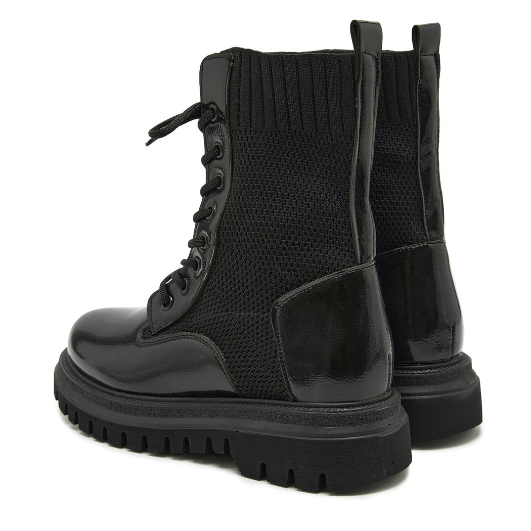 Maureen Siyah Kadın Bot