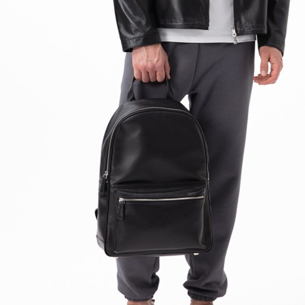 Nathan Siyah Deri Sırt Çantası