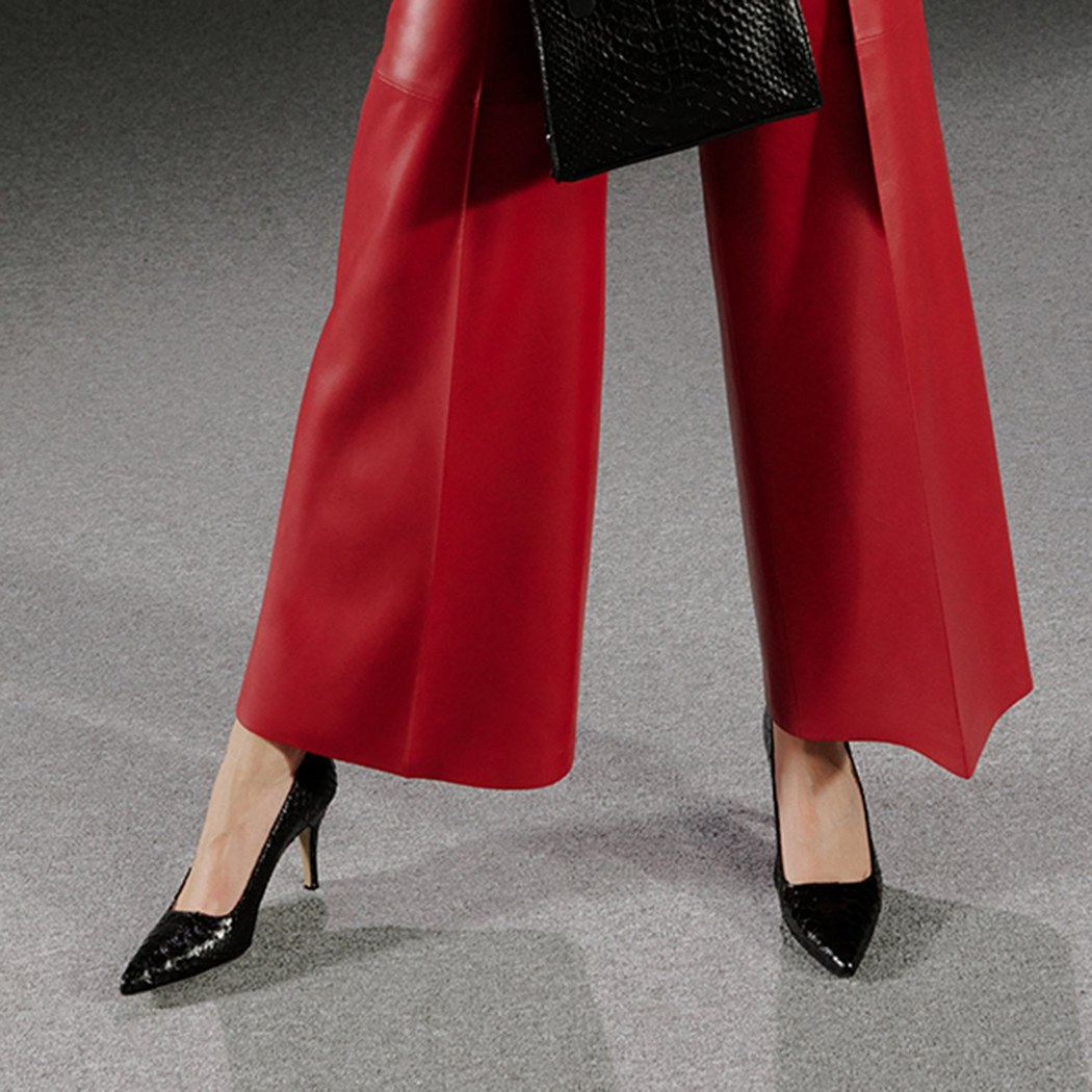 Nomi Siyah Kadın Klasik Topuklu Ayakkabı