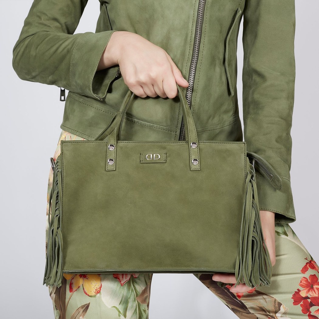 Serry Kadın Püsküllü Süet El Çantası