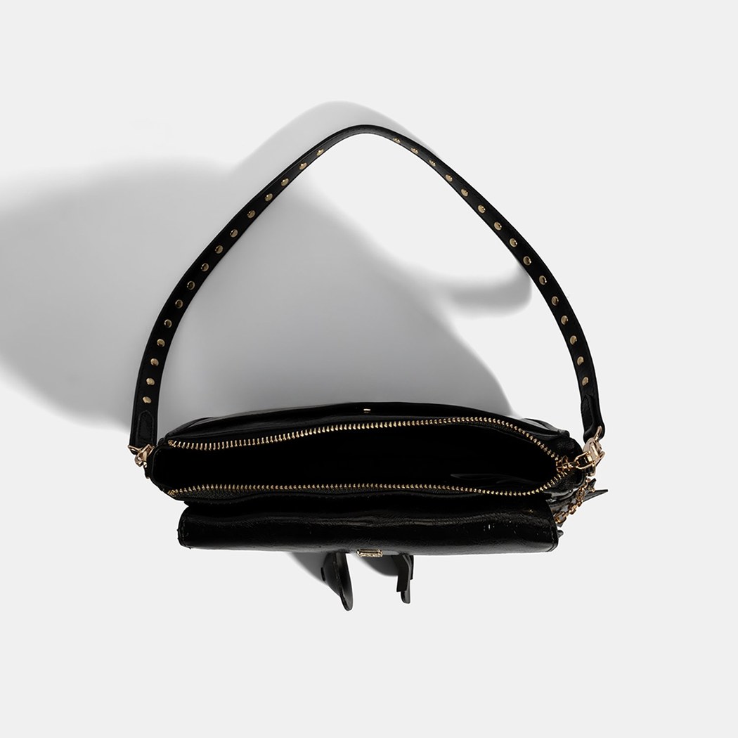 SHO-0103 AW25 KADIN POSTACI ÇANTASI