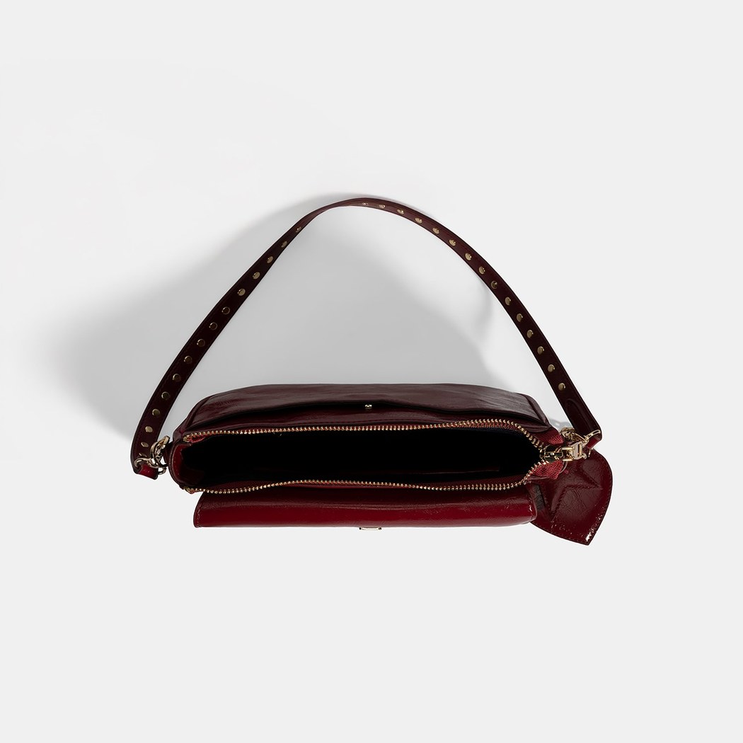 SHO-0103 AW25 KADIN POSTACI ÇANTASI