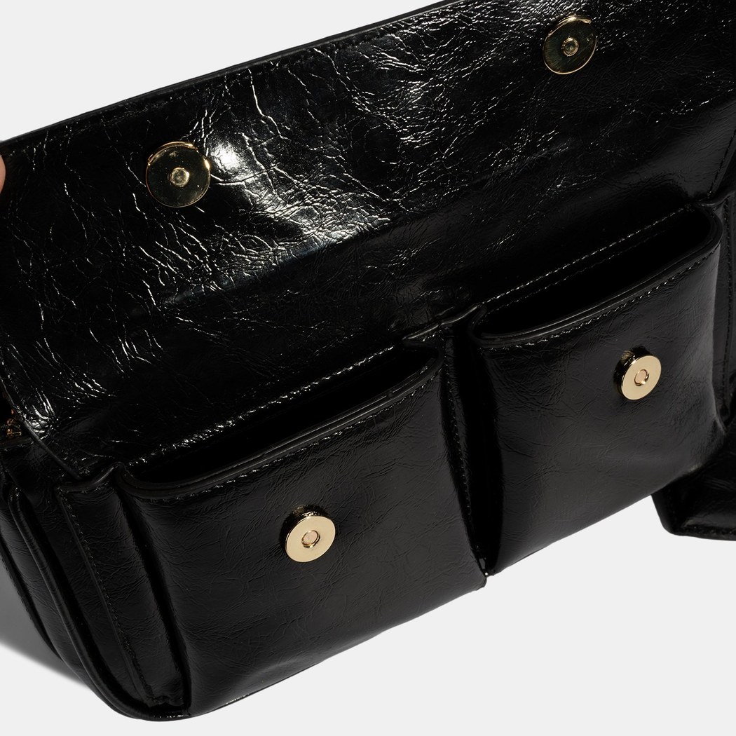 SHO-0103 AW25 KADIN POSTACI ÇANTASI