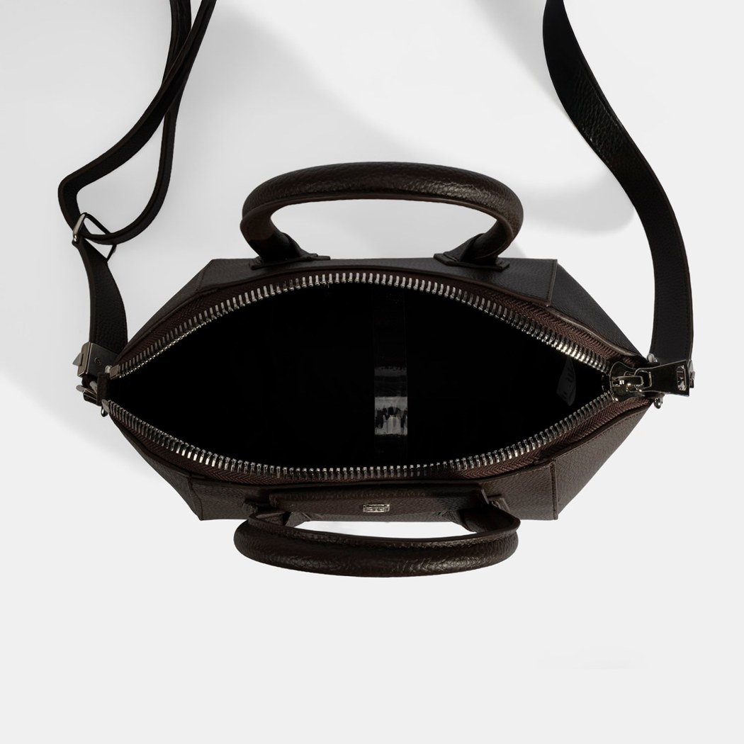 SHO-0107 AW25 KADIN OMUZ ÇANTASI