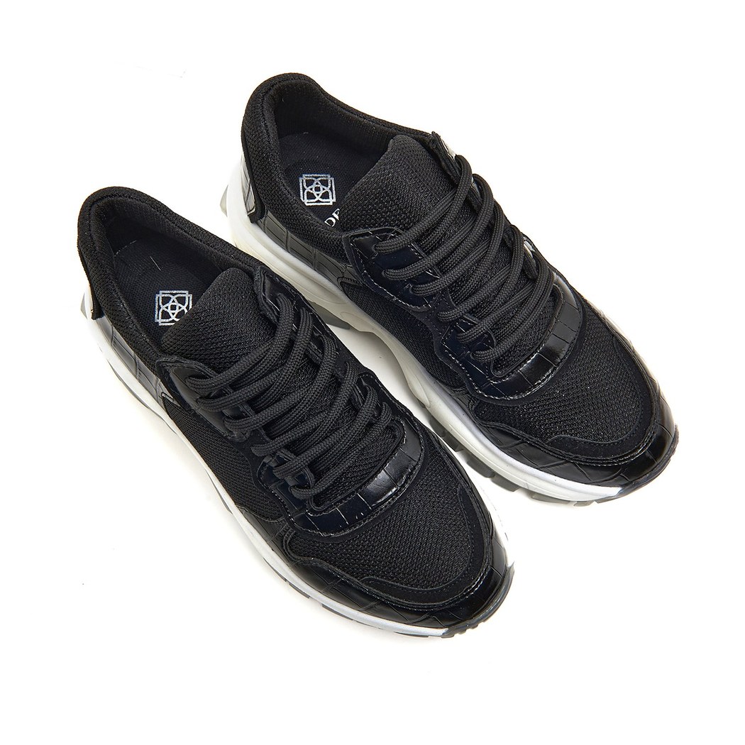 Siyah Alita Kadın Spor Ayakkabı