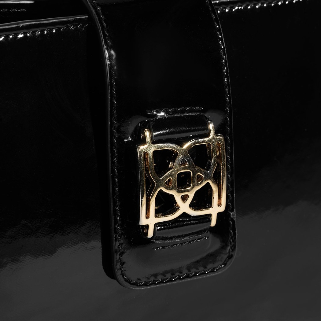 Siyah Kadın Omuz Çantası