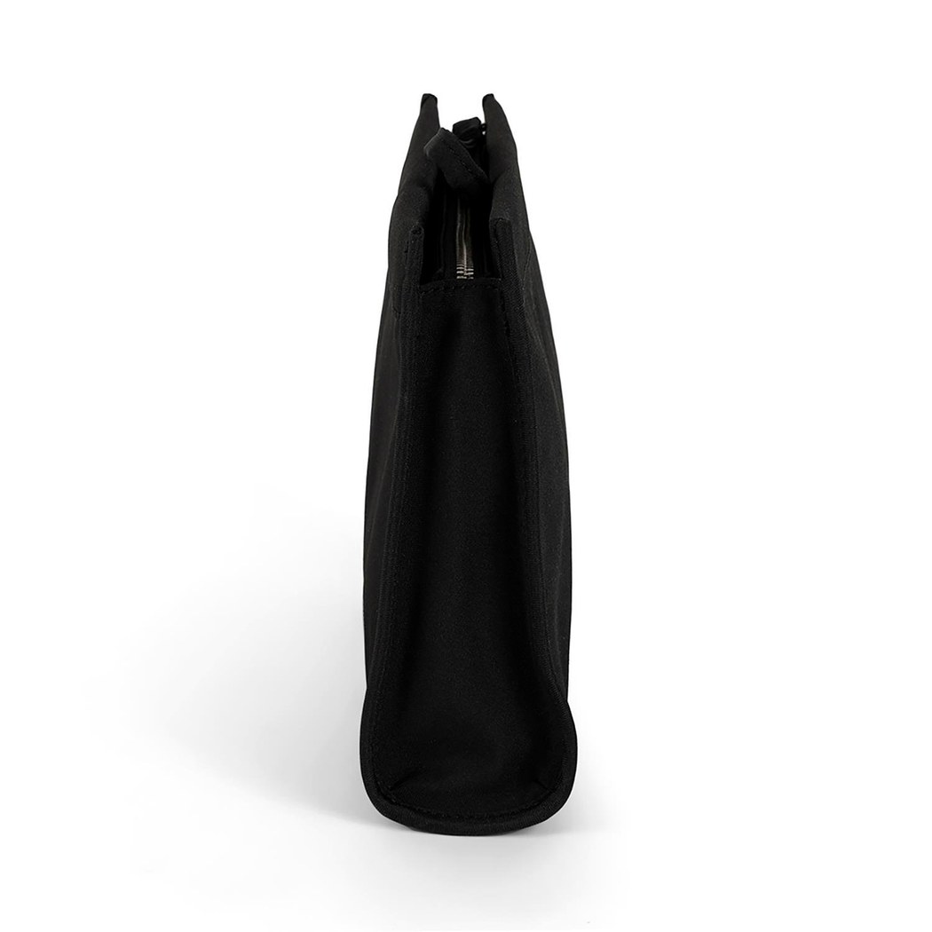 SKQ1-007 POUCHY-POUCH L