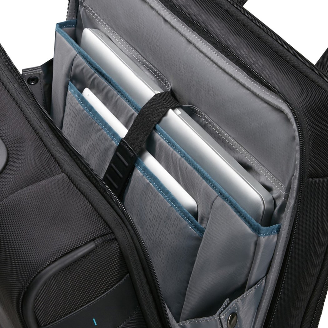 SKT4-011 SPECTROLITE 4.0-ROLLING TOTE 15