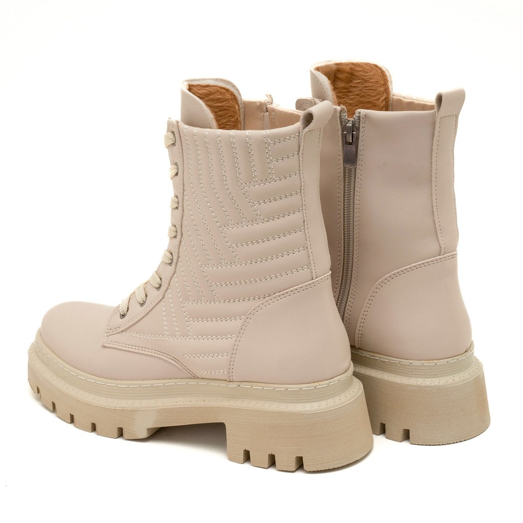 Valinda Bej Kadın Bot