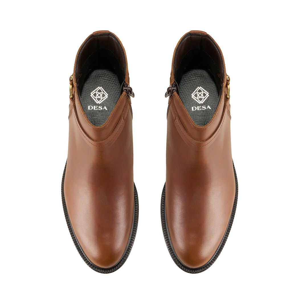 Vesla Metal Aksesuarlı Taba Kadın Deri Bot