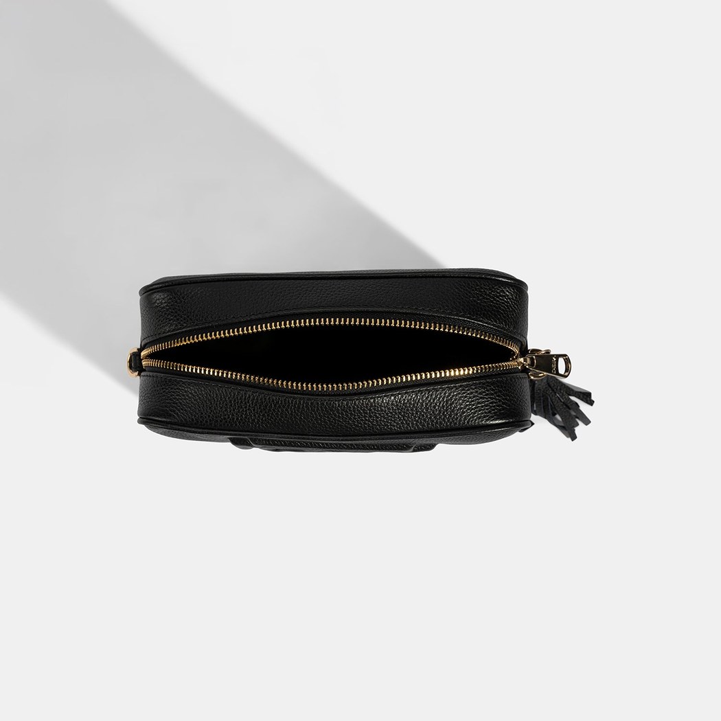 XXX DE-12593 SS25 KADIN POSTACI ÇANTASI