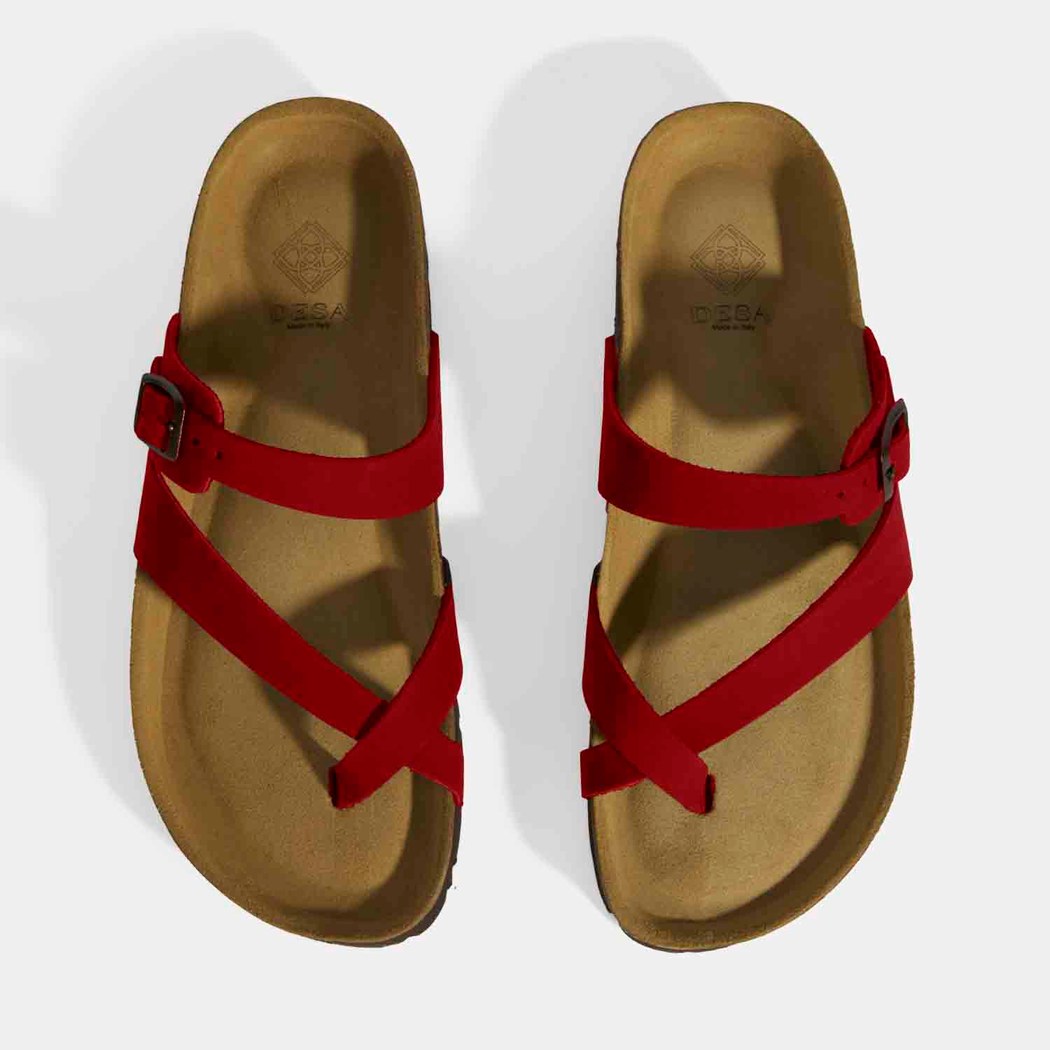 XXXKırmızı Kadın Toka Detaylı Parmak Arası Nubuk Terlik