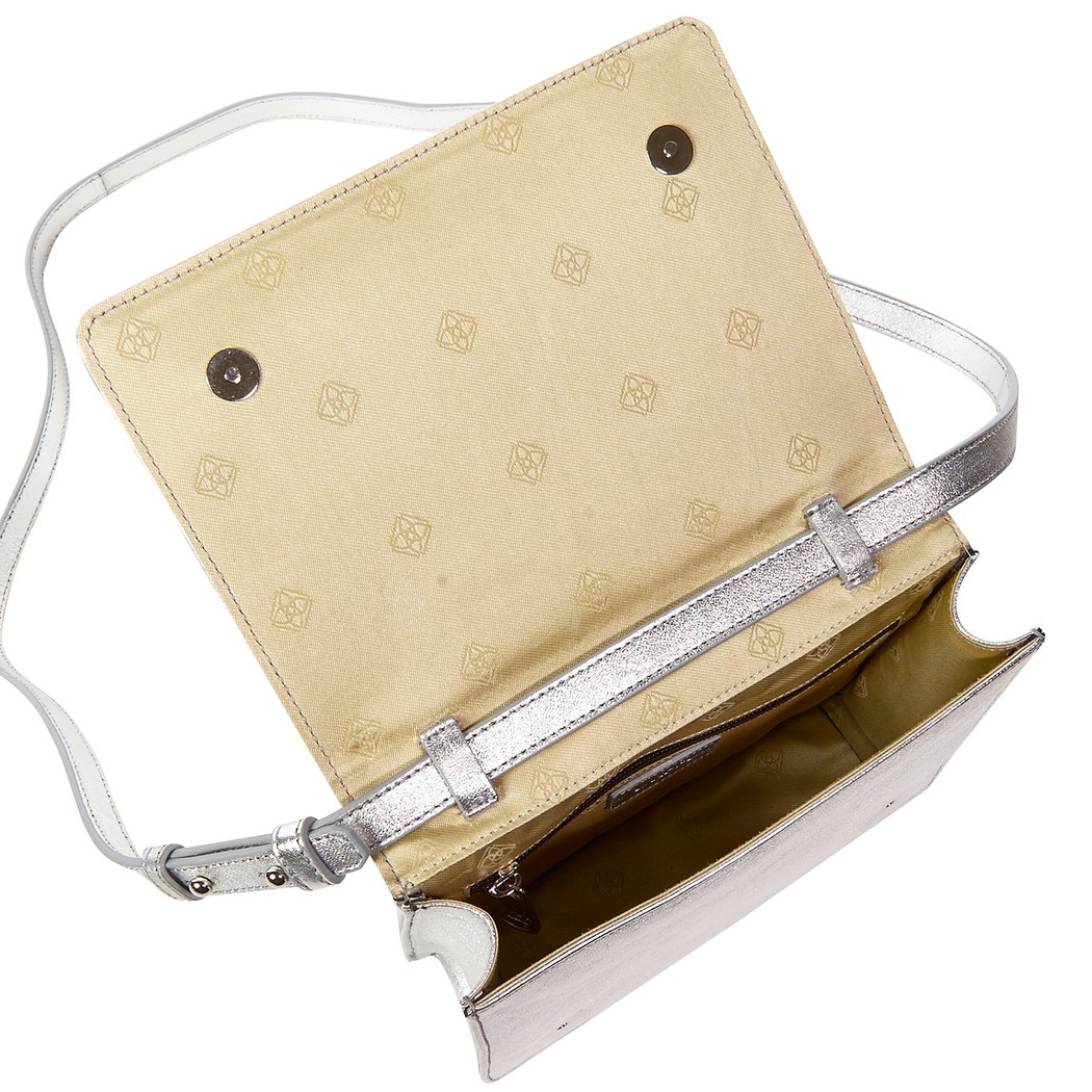 Yıldızlı Kadın Deri Omuz Askılı Çanta