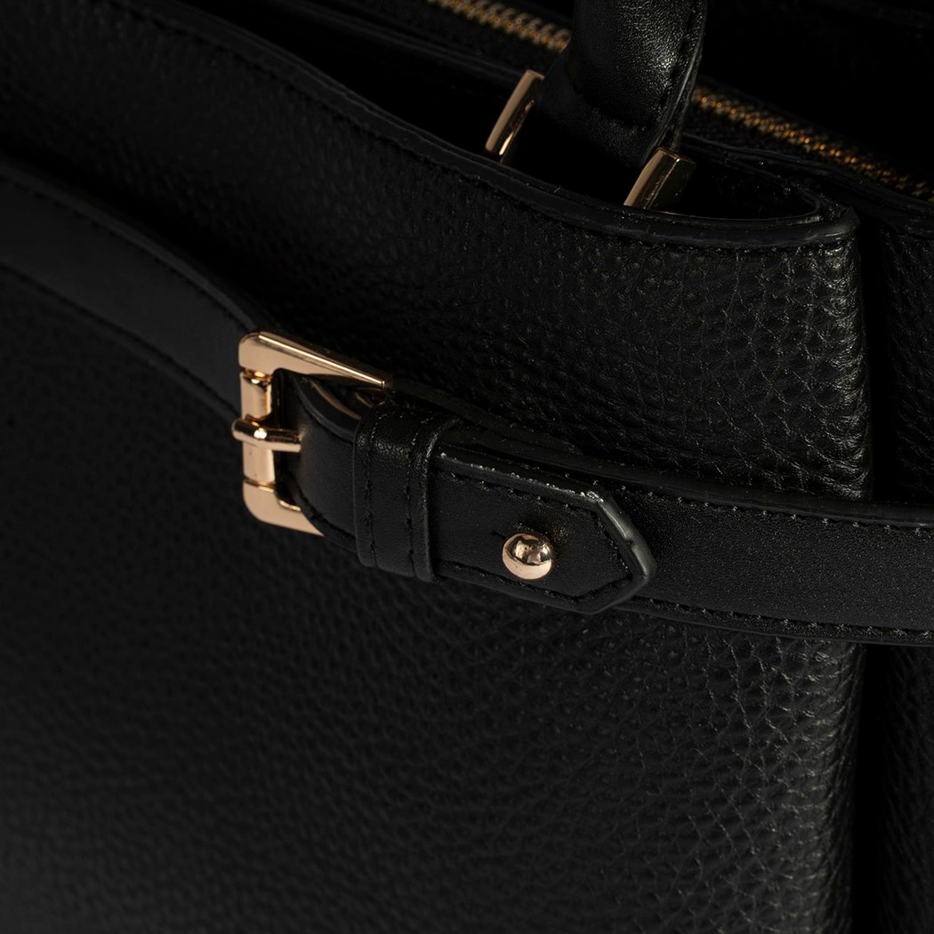 YNK-0004 AW25 KADIN EL ÇANTASI