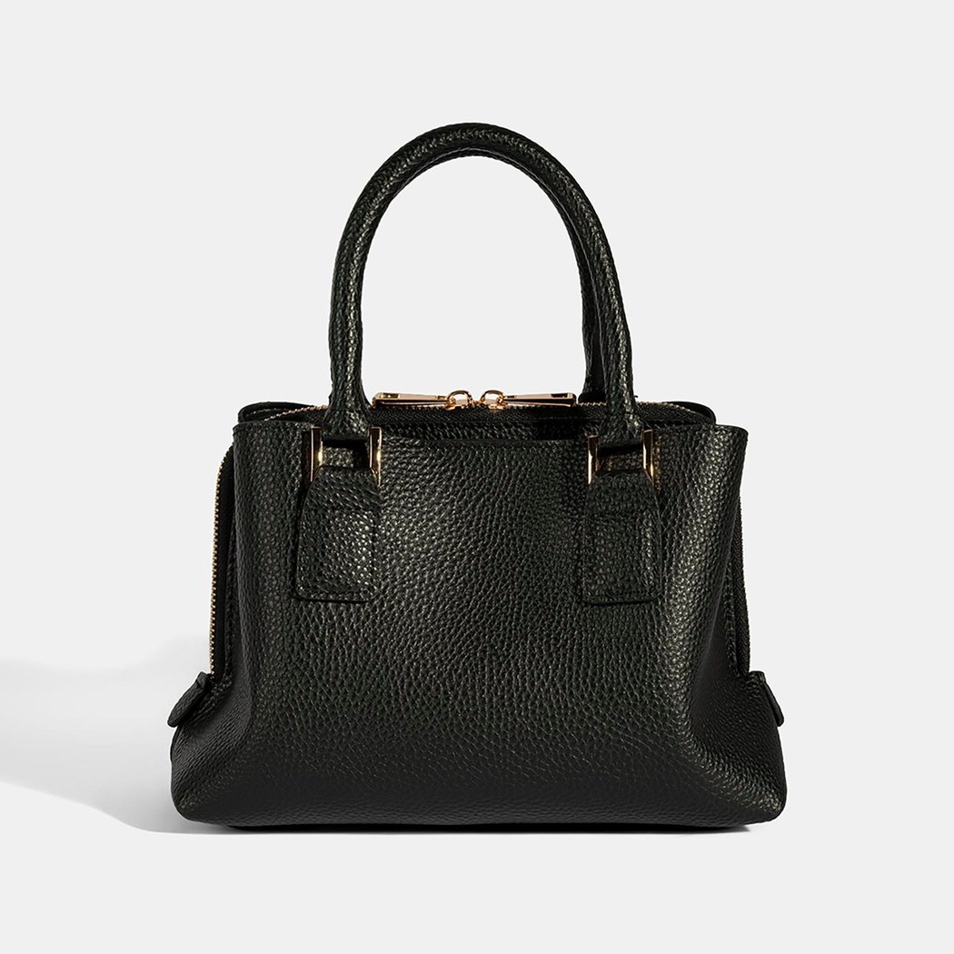 YNK-0005 AW25 KADIN OMUZ ÇANTASI