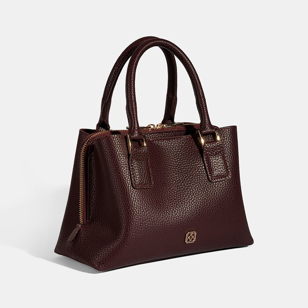 YNK-0005 AW25 KADIN OMUZ ÇANTASI