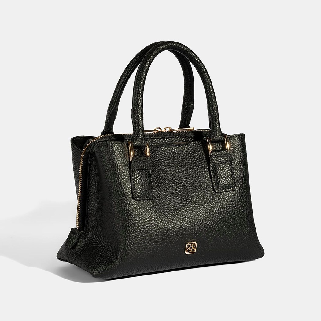 YNK-0005 AW25 KADIN OMUZ ÇANTASI