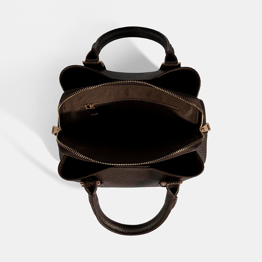 YNK-0005 AW25 KADIN OMUZ ÇANTASI