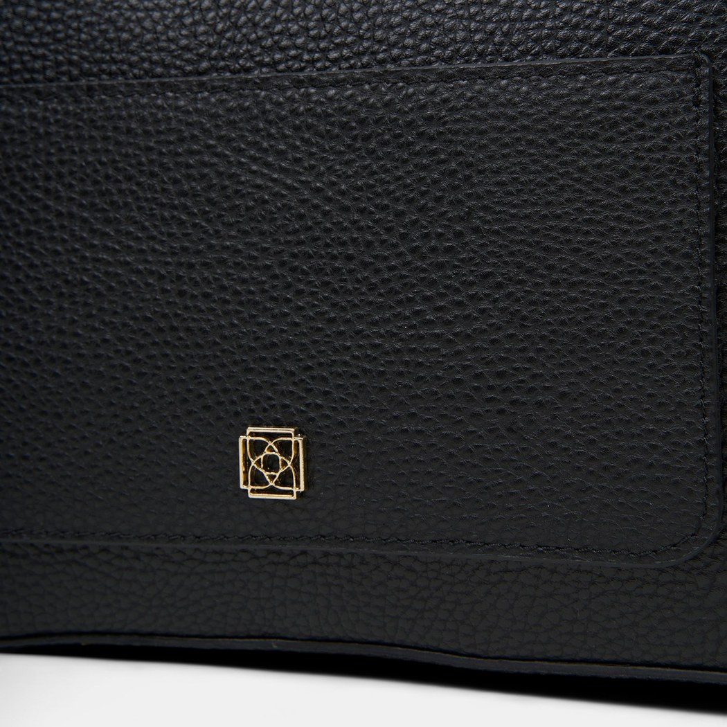 YNK-0014 SS26 KADIN POSTACI ÇANTA