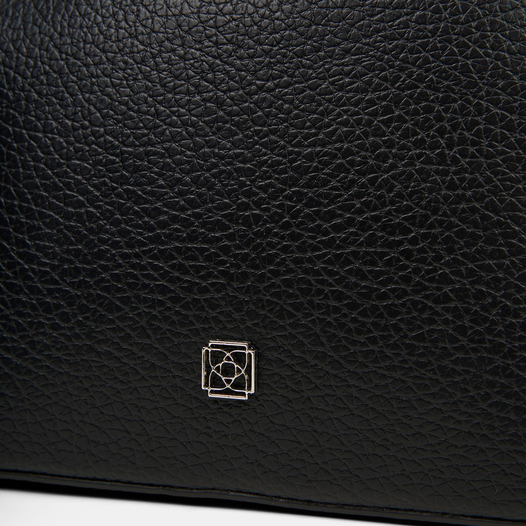 YNK-0016 SS26 KADIN POSTACI ÇANTA