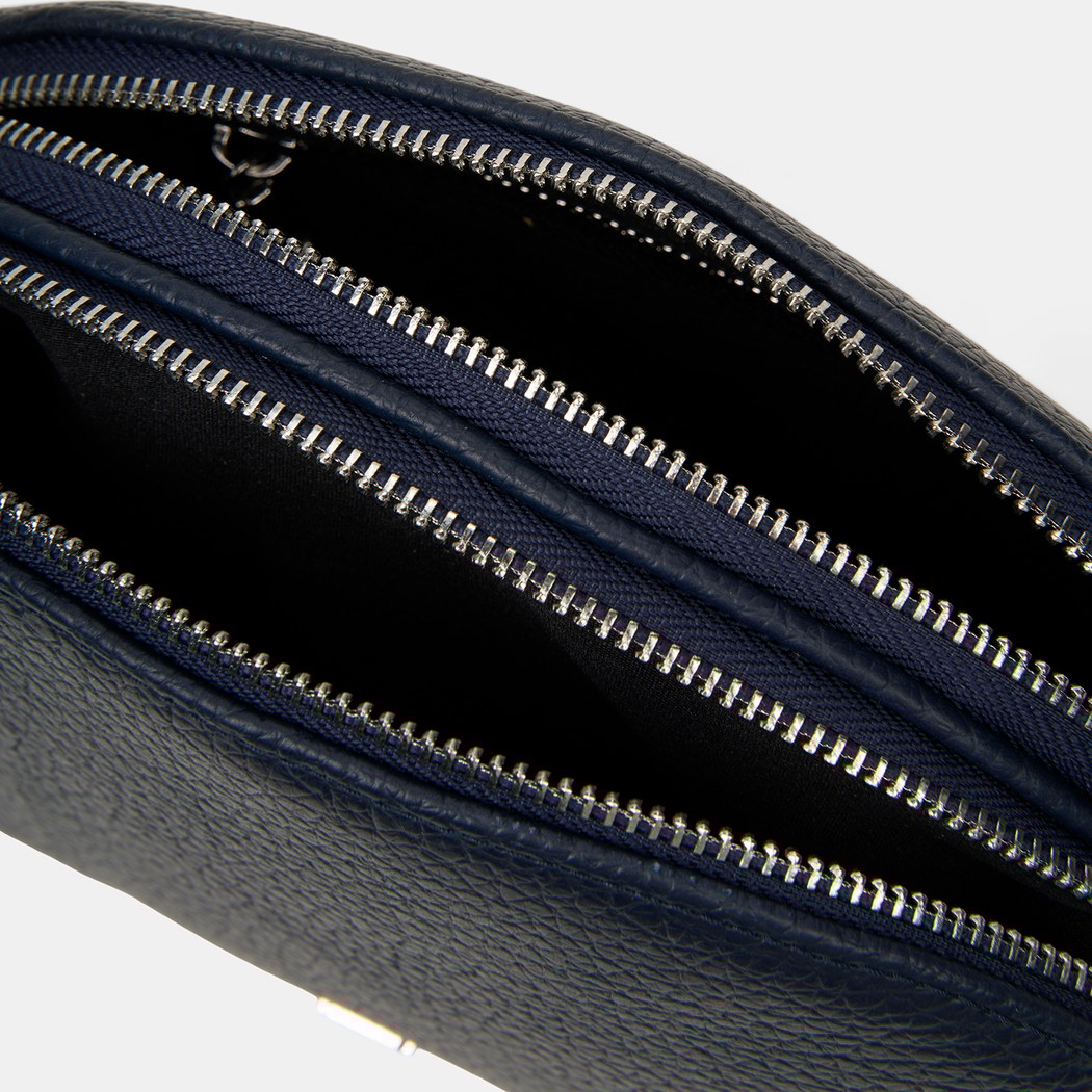 YNK-0016 SS26 KADIN POSTACI ÇANTA