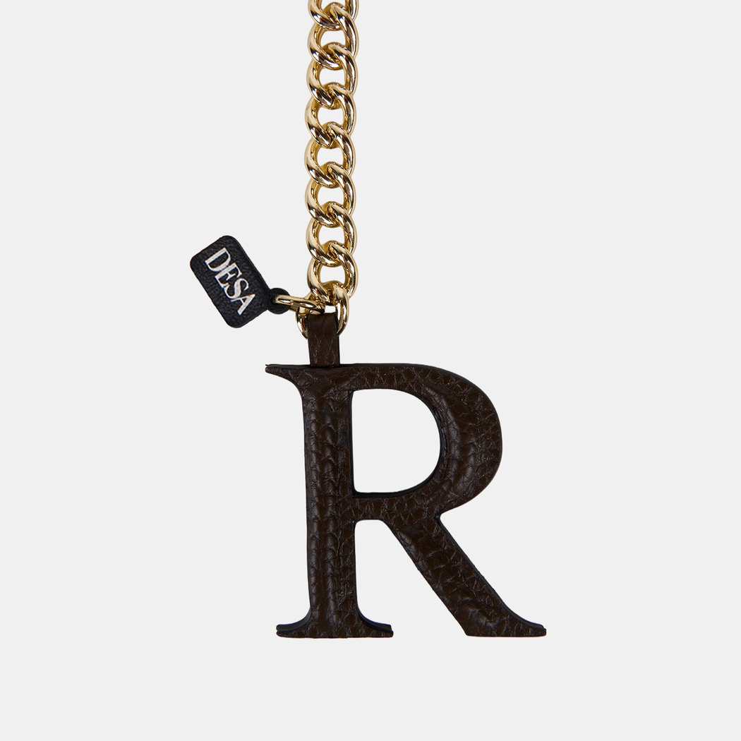 Acı Kahve R Harfi Gold Zincirli Deri Charm / Anahtarlık