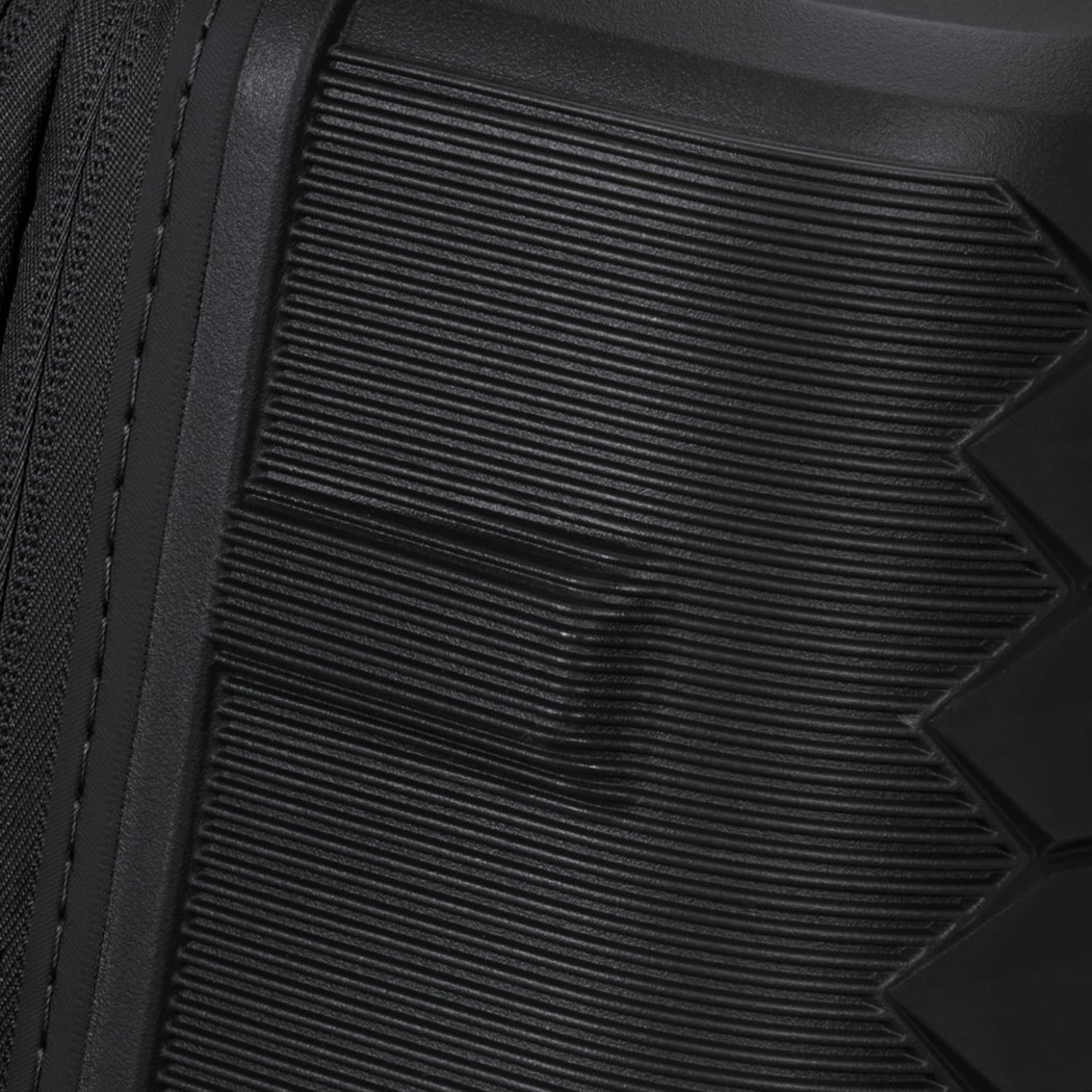 American Touriester FastForward Spinner 68/25 Orta Boy Valiz