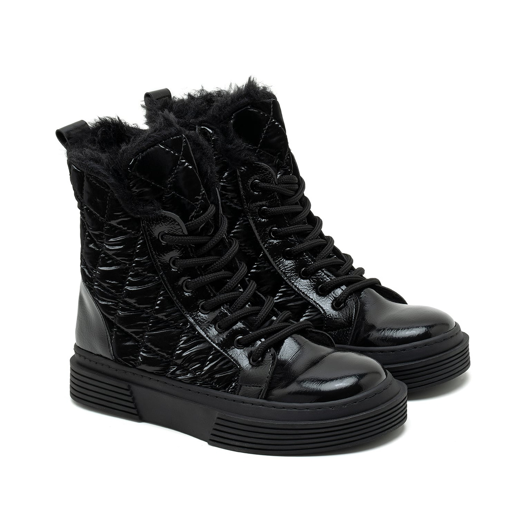 Beech Siyah Kadın Bot