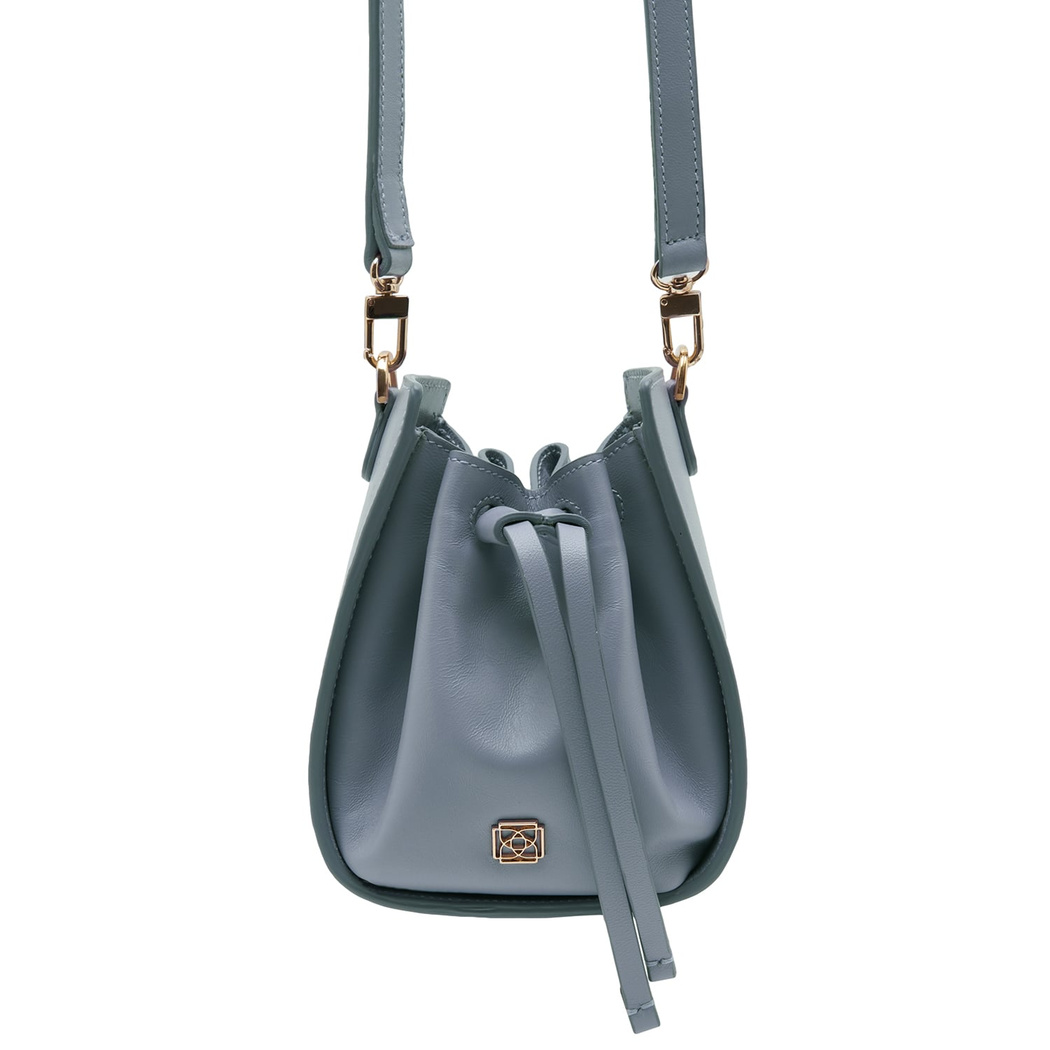 Camellia Kadın Deri Omuz Askılı Çanta