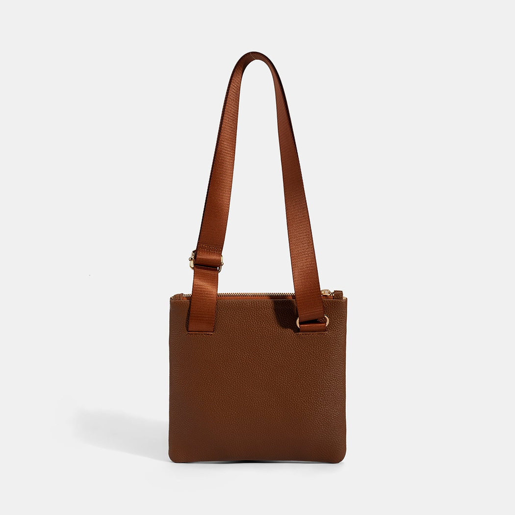 CL-5461 AW25 KADIN PORTFÖY ÇANTA