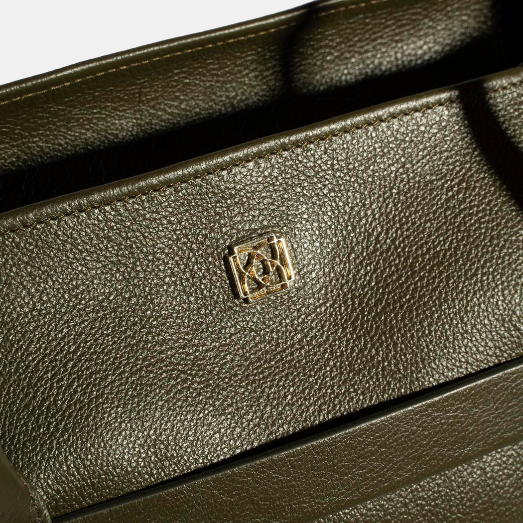 DE-12944 AW25 KADIN OMUZ ÇANTASI