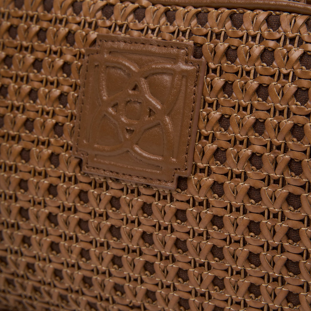 DE-13060 SS26 KADIN OMUZ ÇANTASI