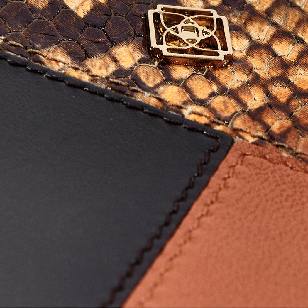 Eleena Kadın Piton Baskılı Deri Kartlık