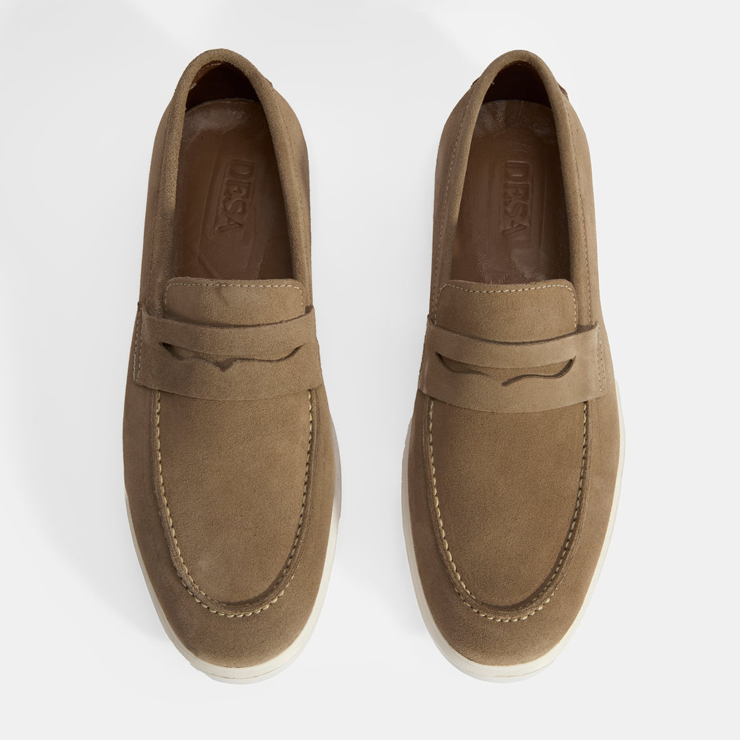 Erkek Bej Slip-On Süet Loafer