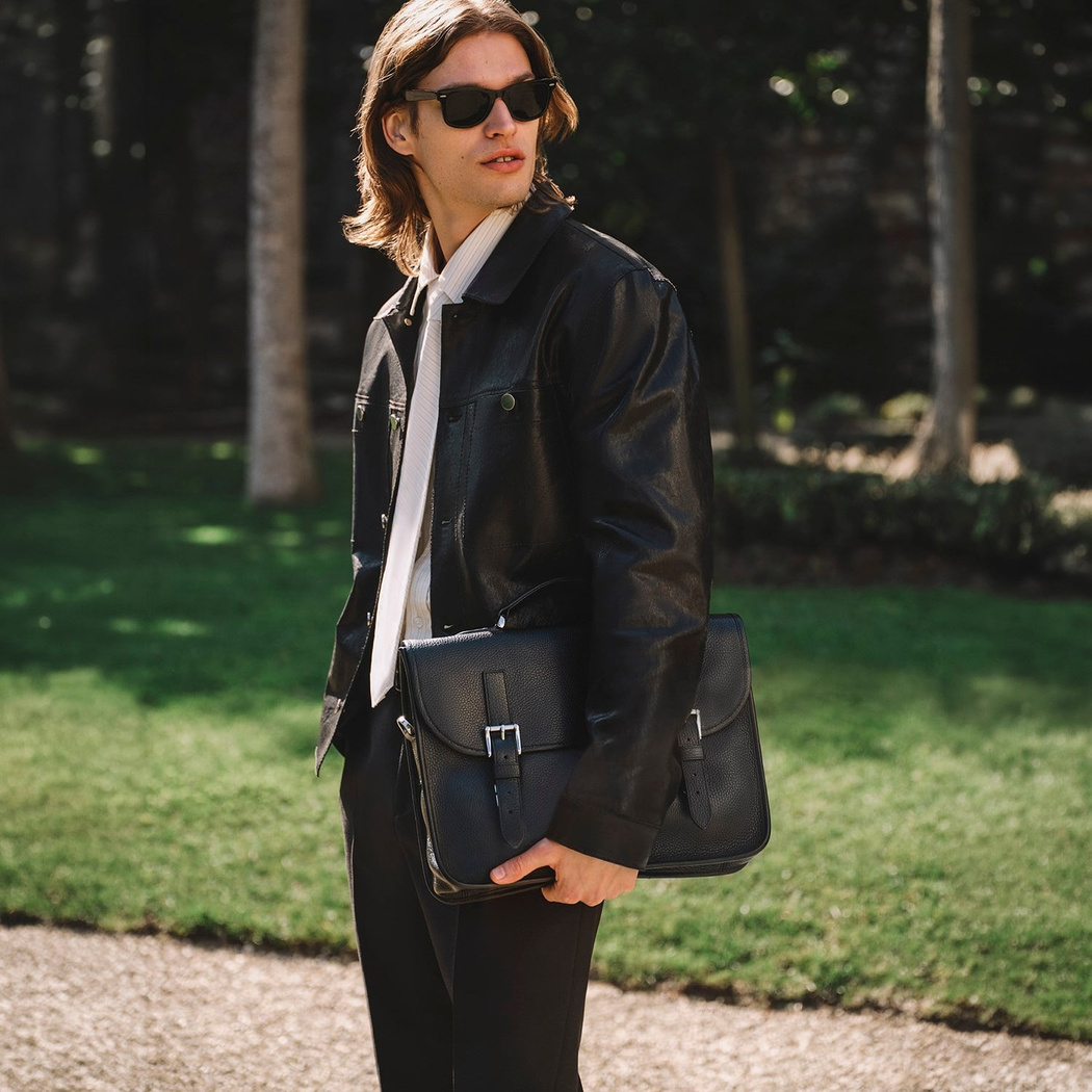 Erkek Siyah Deri Evrak Çantası