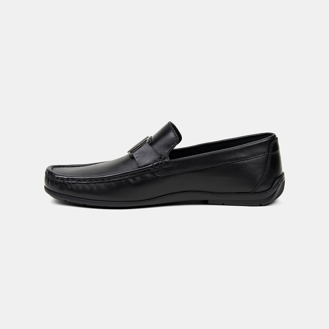 Erkek Siyah Metal Detaylı Deri Loafer