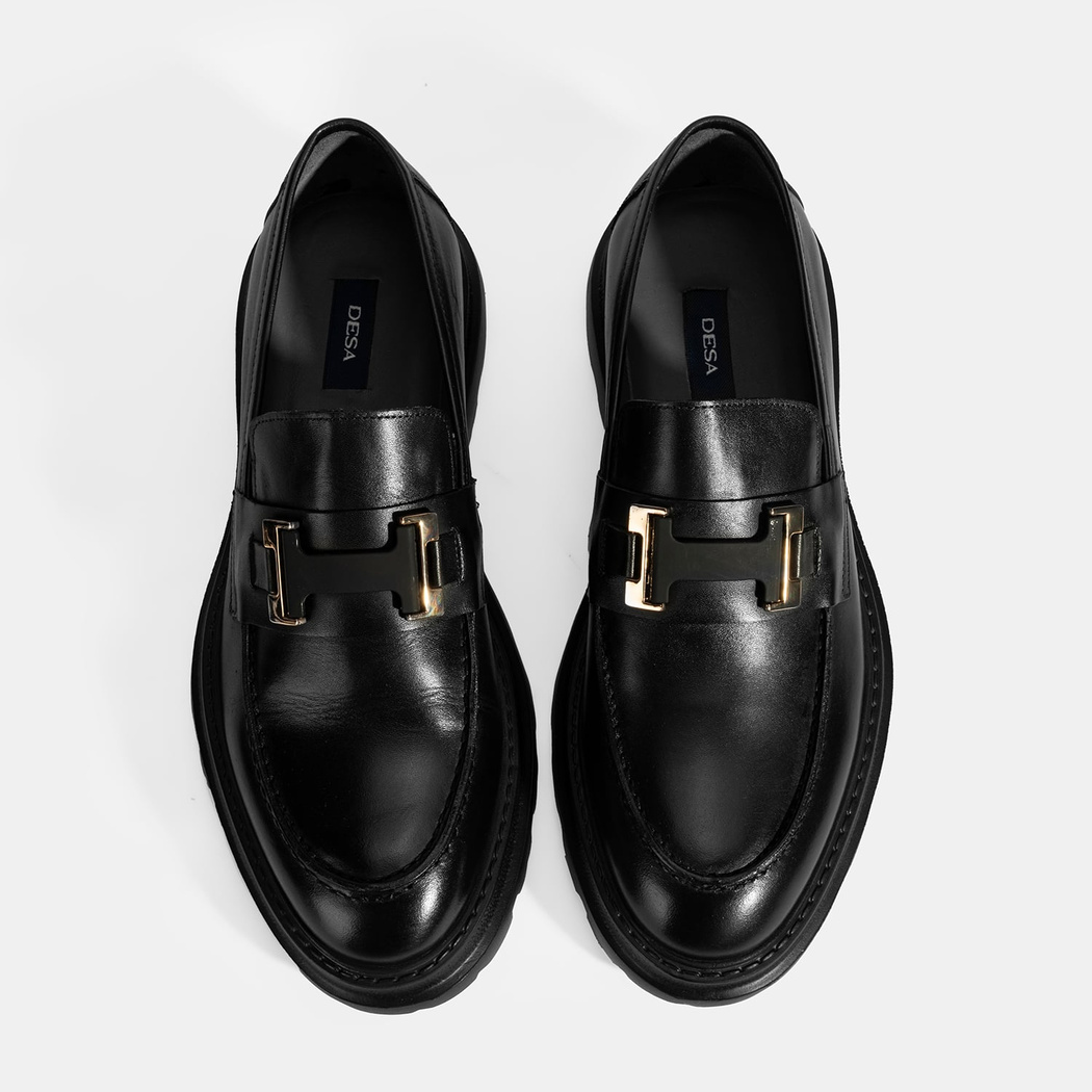 Erkek Siyah Metal Toka Detaylı Deri Loafer