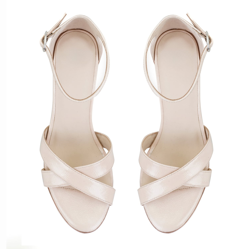 Hillary Bej Kadın Ayarlanabilir Tokalı Topuklu DesaComfort Deri Sandalet