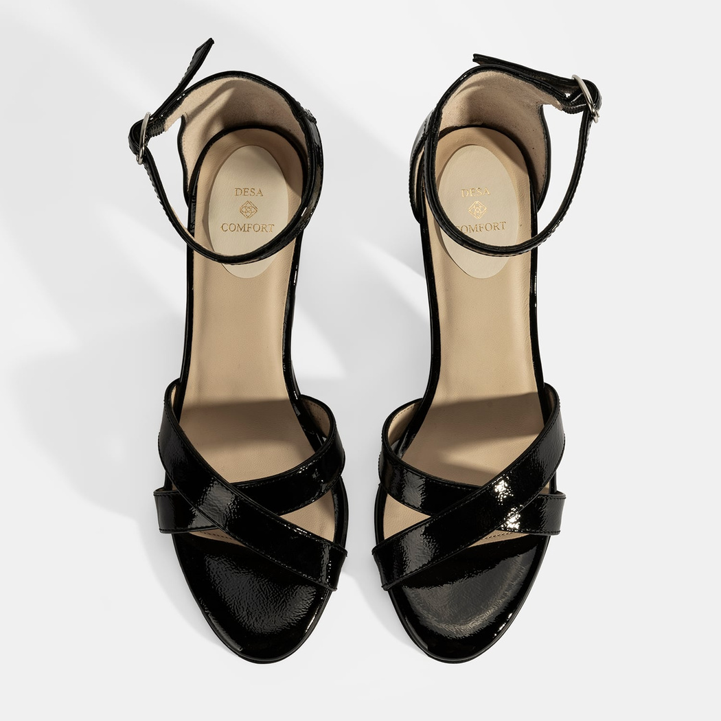 Hillary Siyah Kadın Ayarlanabilir Tokalı Topuklu DesaComfort Deri Sandalet