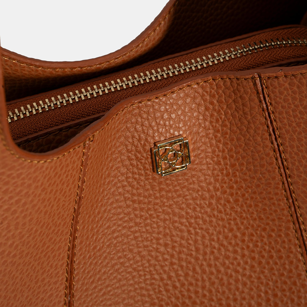 HRN-4144 AW25 KADIN OMUZ ÇANTASI