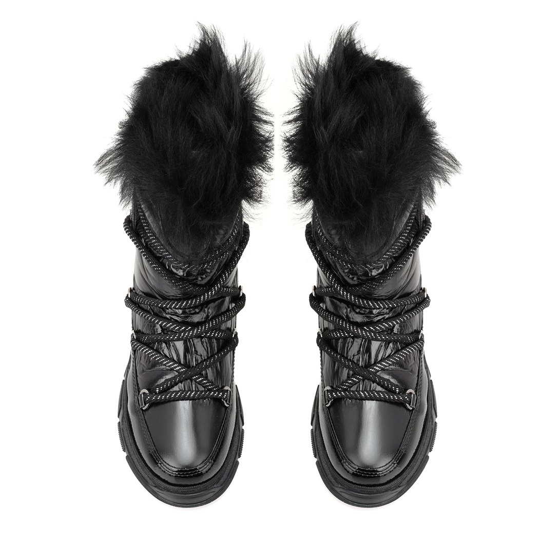 Jacky Siyah Kadın Bot