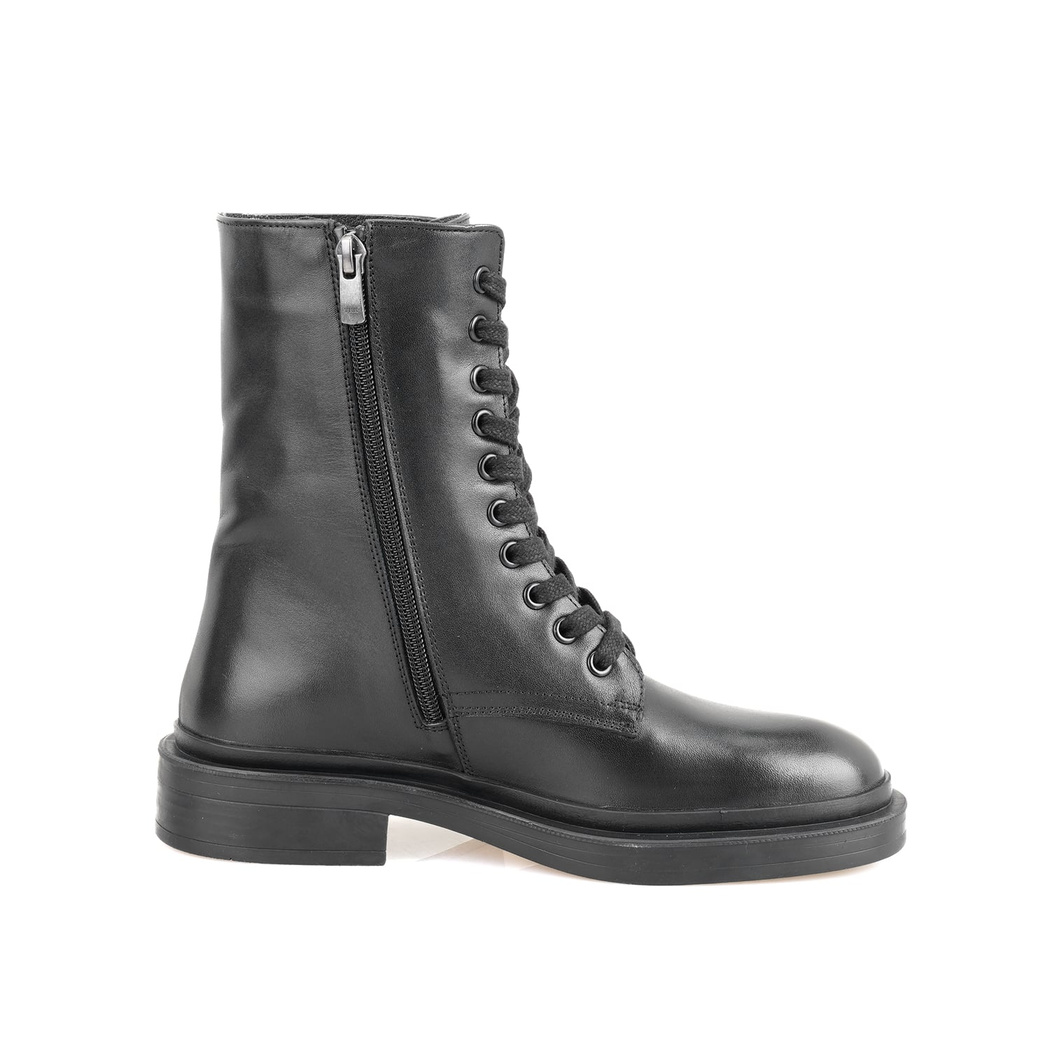 Juan Siyah Kadın Fermuarlı Deri Bot