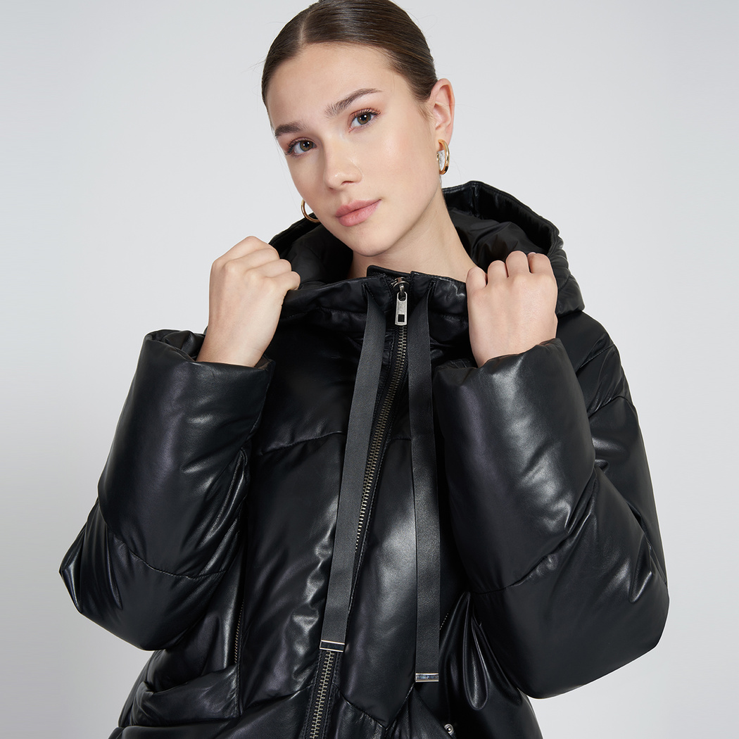 Julie Siyah Kadın Kapüşonlu Puffer Deri Mont