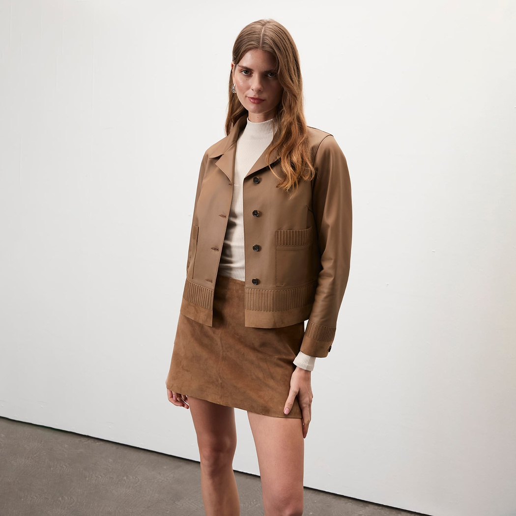 Kadın Açık Kahve Kısa Gömlek Yaka Deri Ceket