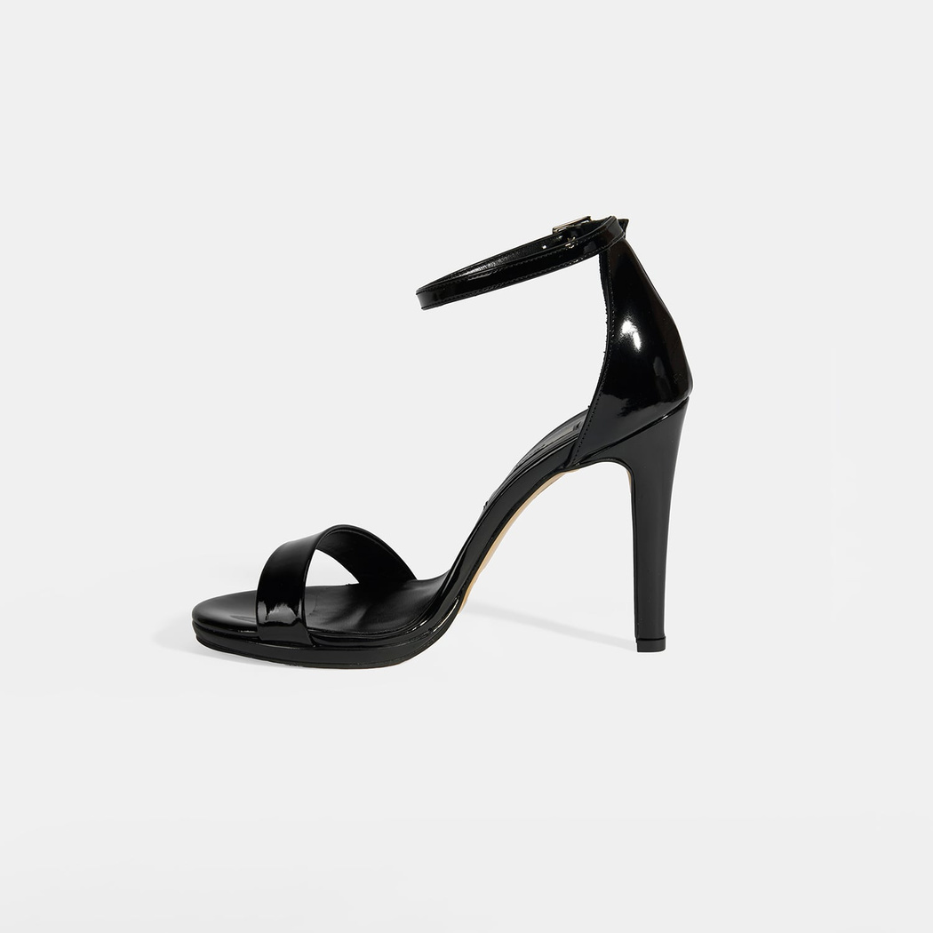 Kadın Bantlı Siyah Topuklu Abiye Sandalet