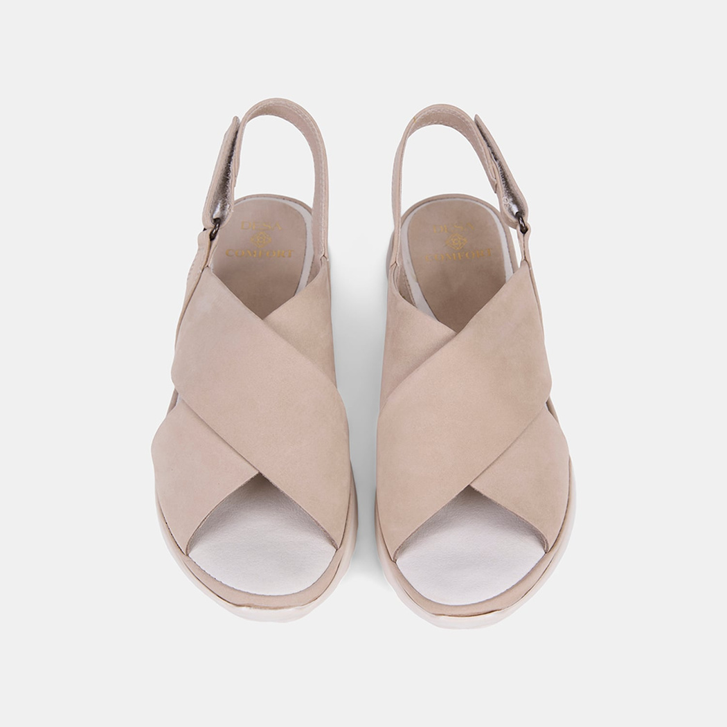 Kadın Bej DesaComfort Çapraz Bantlı Nubuk Deri Sandalet