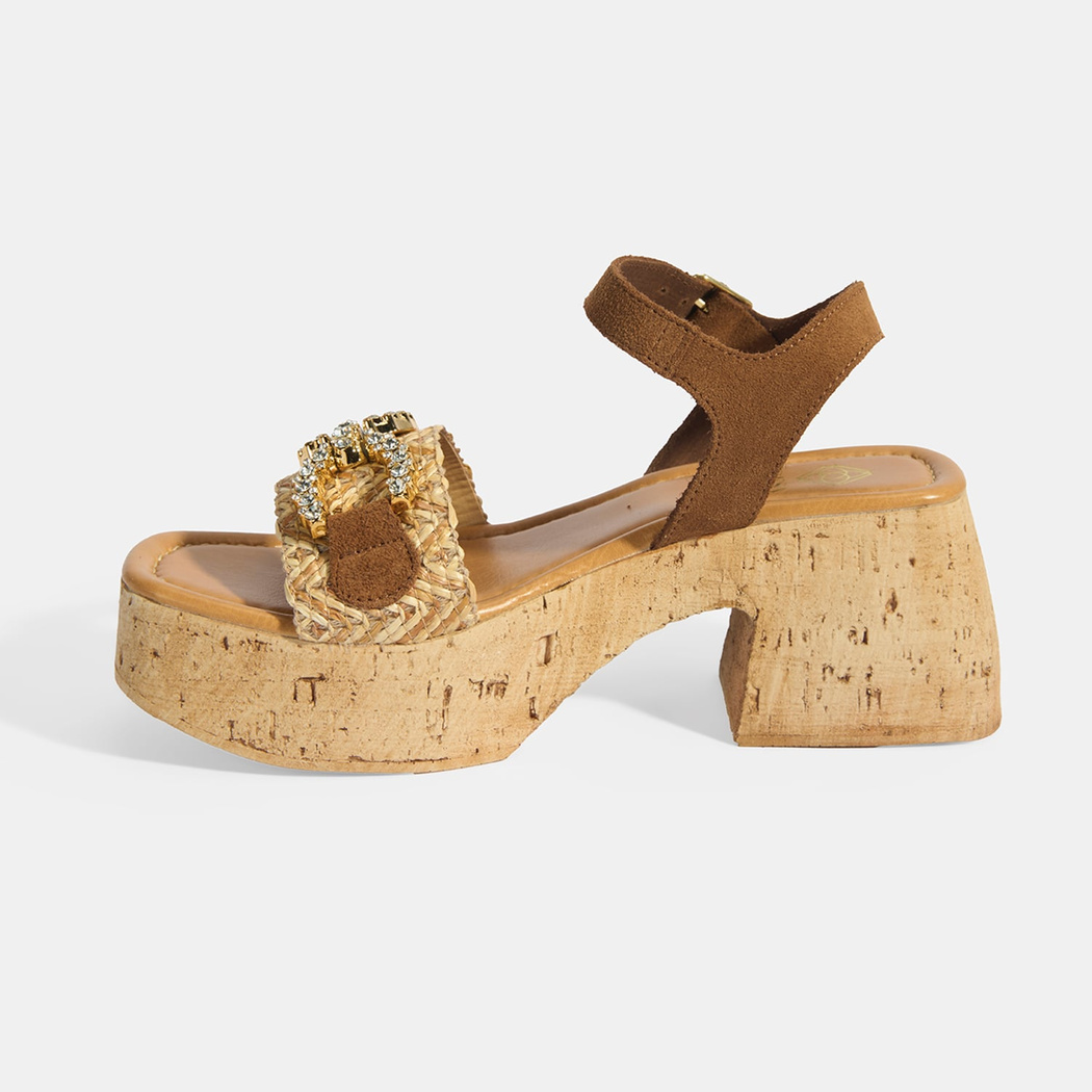 Kadın Bej Hasır Detaylı Toka Aksesuarlı Topuklu Sandalet