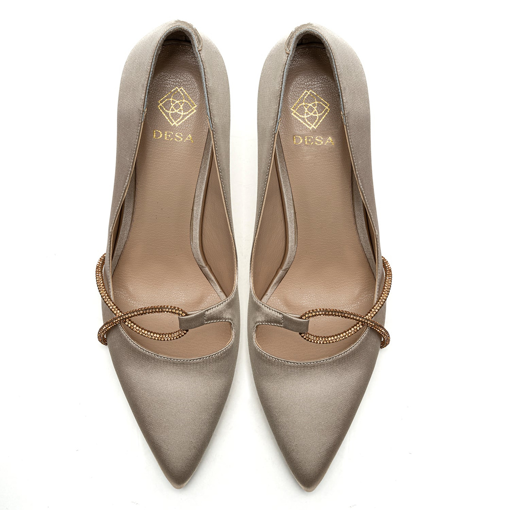 Kadın Bej Saten Taşlı Stiletto