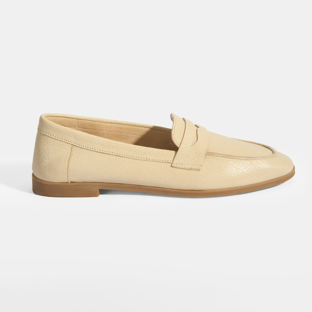 Kadın Bej Slip-On Deri Loafer
