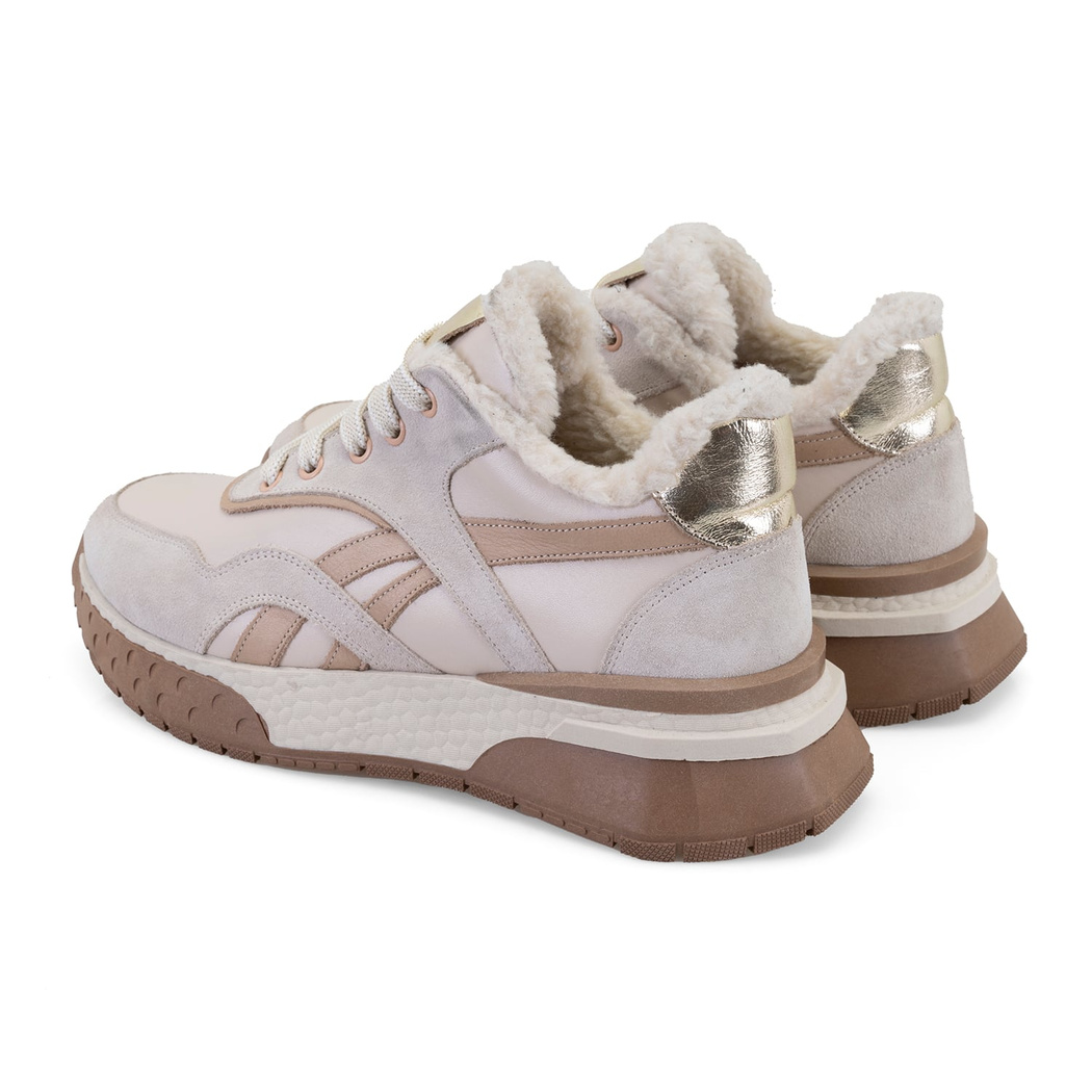 Kadın Bej Süet Deri Spor Ayakkabı